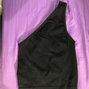 Cropped shoulder tank